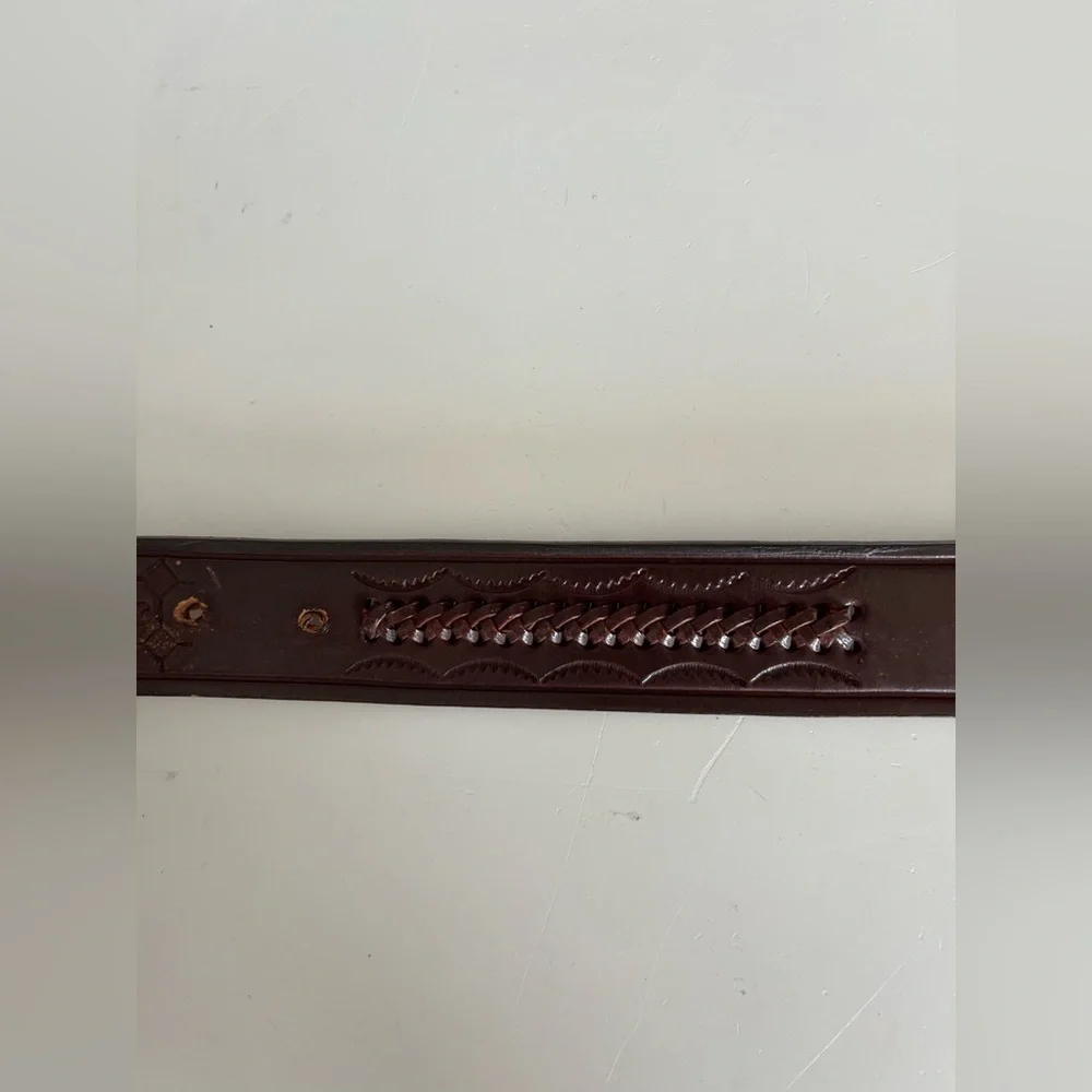 Cinturones Keynaga Brown Tooled Leather Belt With Braided Scorpion Design‎